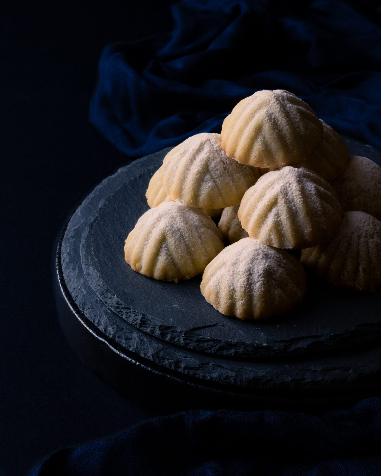 pistachios maamoul box teta's table